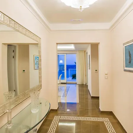 Beautiful Dubrovnik 5 Bedrooms Gold Dubrovnik Stylish Furnishings Wonderful Sea Views Villa
