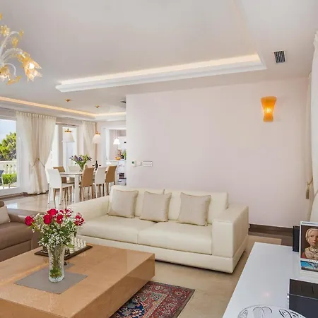 Vila Beautiful Dubrovnik 5 Bedrooms Gold Dubrovnik Stylish Furnishings Wonderful Sea Views Orasac