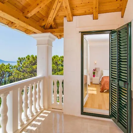 Beautiful Dubrovnik 5 Bedrooms Gold Dubrovnik Stylish Furnishings Wonderful Sea Views *