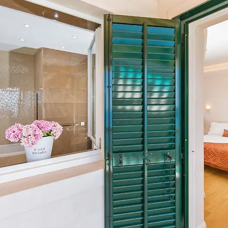 Beautiful Dubrovnik 5 Bedrooms Gold Dubrovnik Stylish Furnishings Wonderful Sea Views