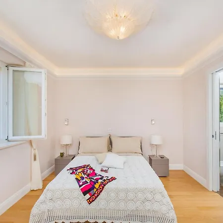 Beautiful Dubrovnik 5 Bedrooms Gold Dubrovnik Stylish Furnishings Wonderful Sea Views